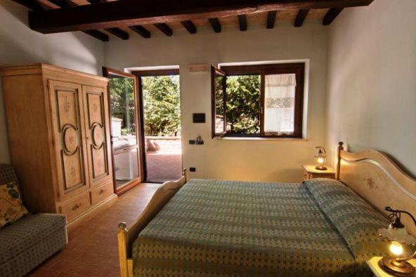Вилла Complesso Agrituristico La Ciriola Пьедилуко Экстерьер фото